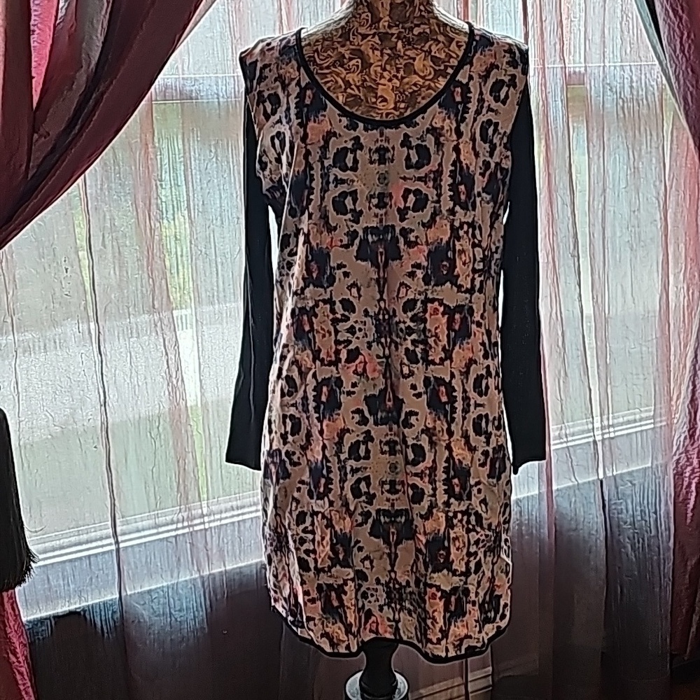 New Without Tags HD in Paris Anthropology Knee-Length Long Sleeve Midi Dress - S